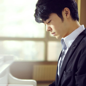 越南少妇拳交瓶巨大
